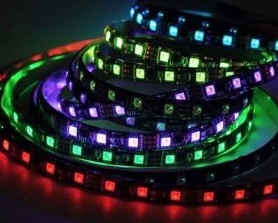 LED Flex Strip RGB con IC per i progetti di illuminazione creativa